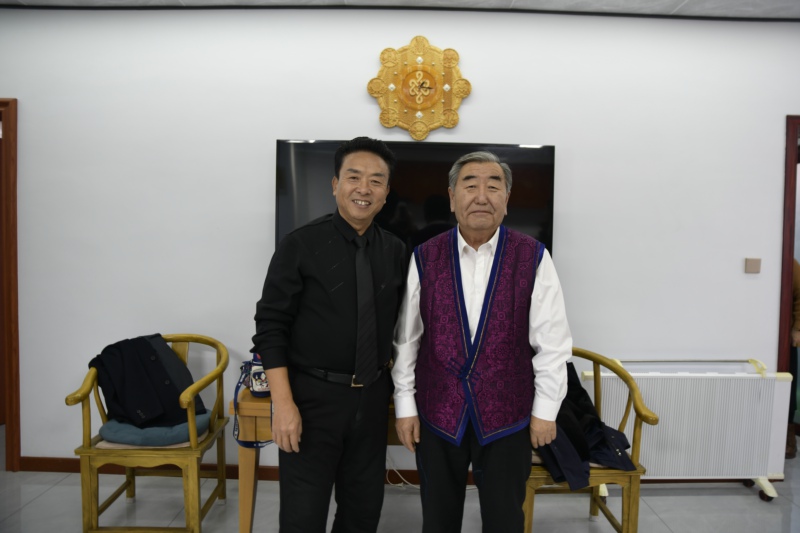 2023年12月13日 潘会长邀请河北省健康受益者李保平在乌兰察布市分享交流